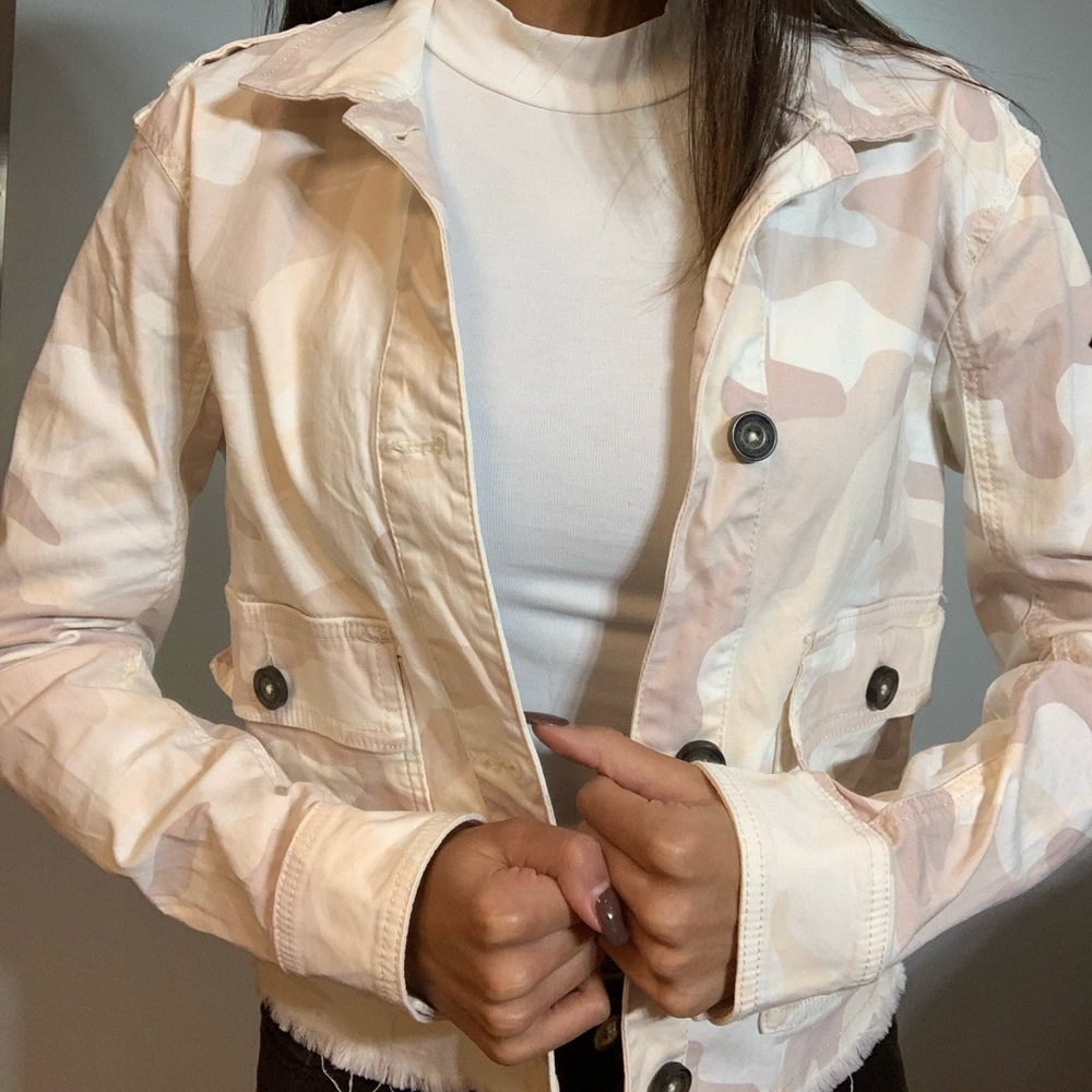 Light jacket - Picture 2 of 6